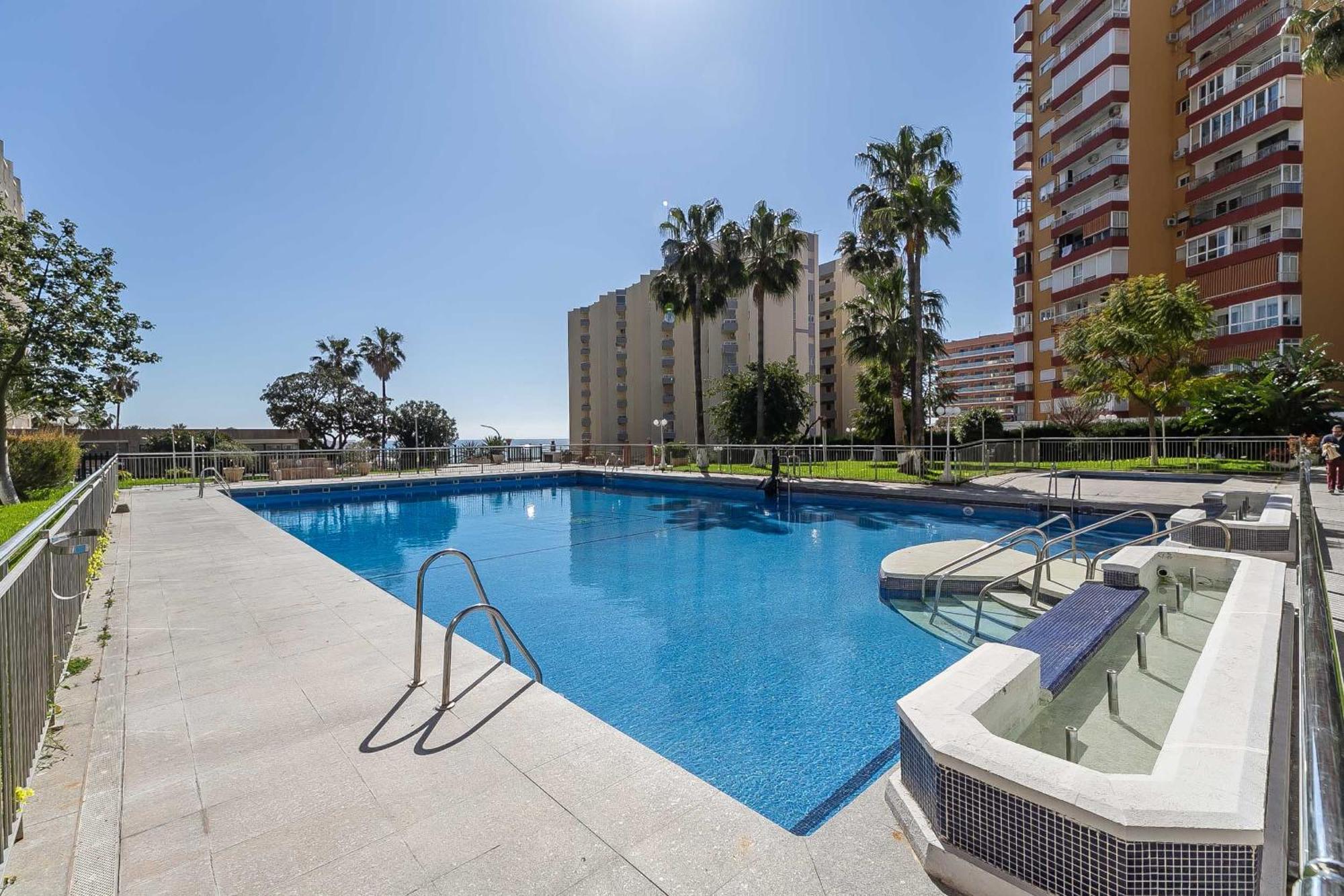 Puerto Marina, Apartamento Frente Al Mar 베날마데나코스타 외부 사진