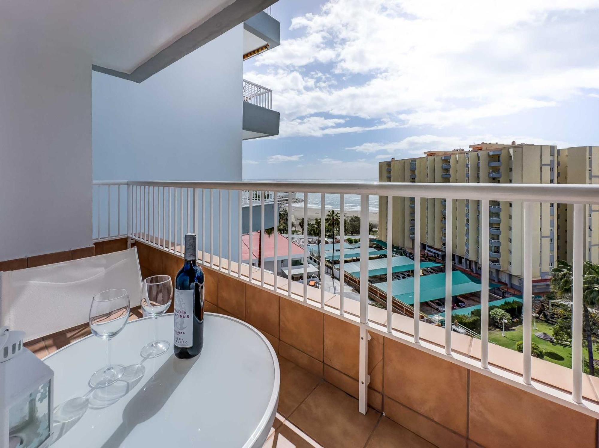 Puerto Marina, Apartamento Frente Al Mar 베날마데나코스타 외부 사진