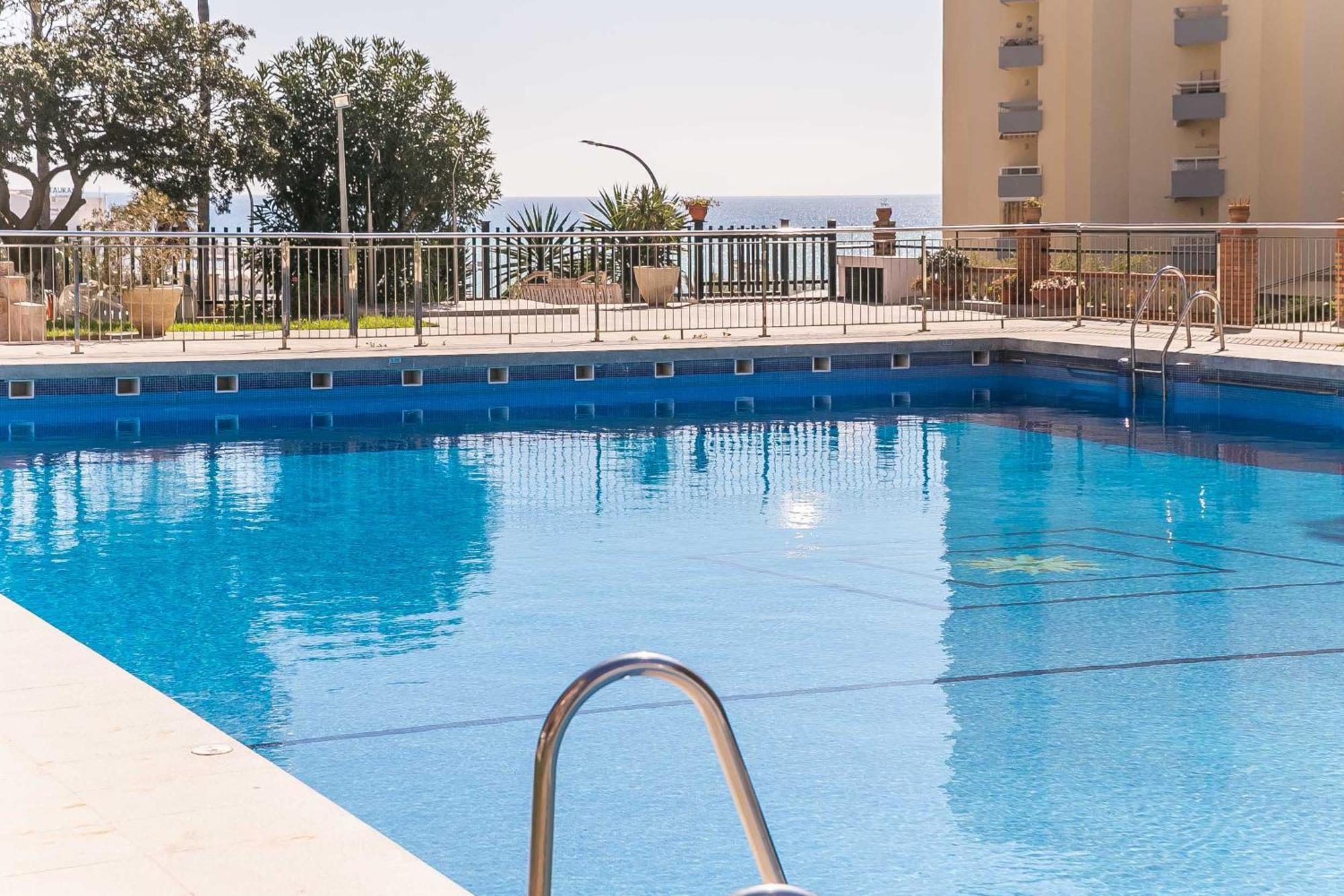 Puerto Marina, Apartamento Frente Al Mar 베날마데나코스타 외부 사진